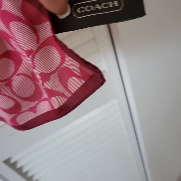 Authentic Coach Pink Scarf - Picture 3 of 3